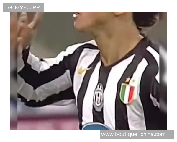 不懂足球却成球场焦点的奇葩球星引发网友热议