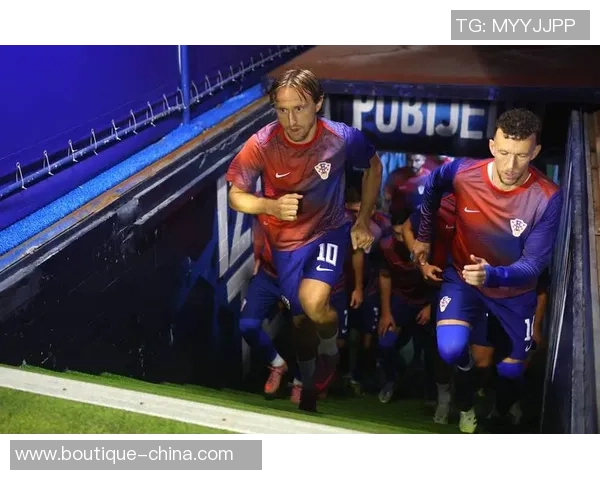 克罗地亚足球明星6的辉煌生涯与国际赛场的精彩表现分析