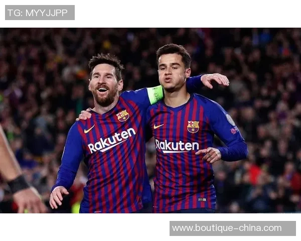 巴萨球星奋力拼抢绿茵赛场展现激情瞬间